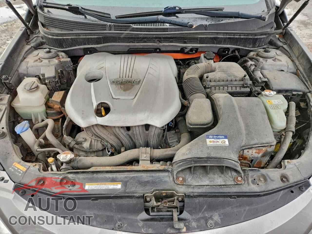 HYUNDAI SONATA 2013 - KMHEC4A41DA064498