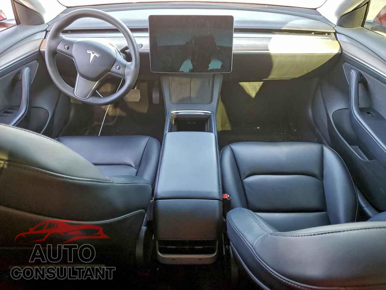 TESLA MODEL 3 2021 - 5YJ3E1EA7MF077185