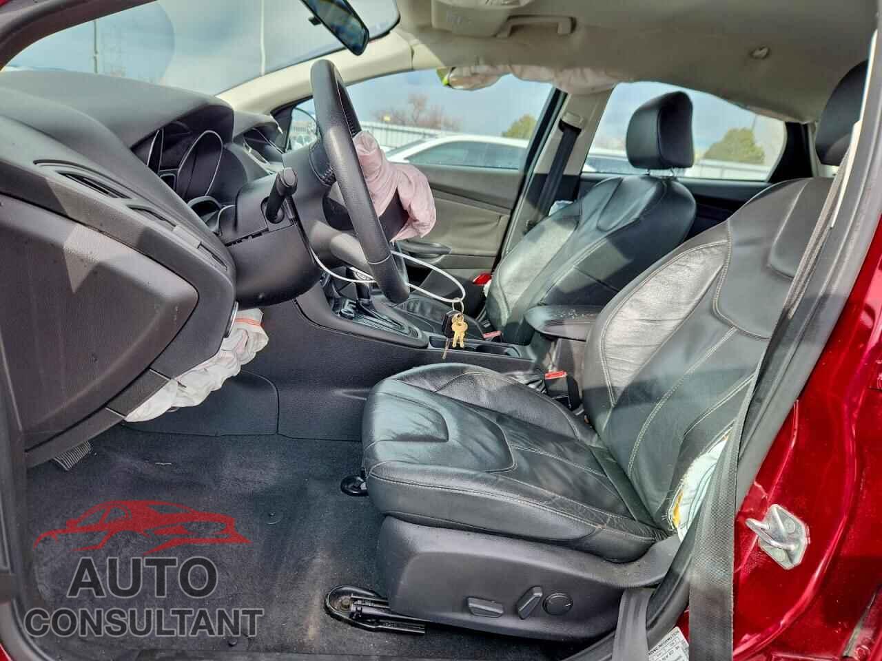 FORD FOCUS 2016 - 1FADP3F24GL265929