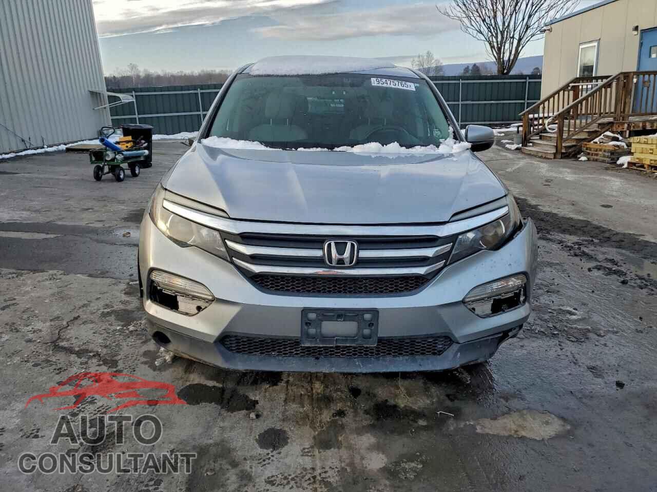HONDA PILOT 2017 - 5FNYF6H33HB009677