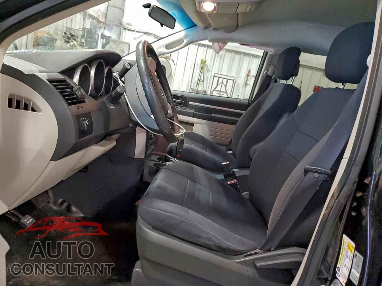 DODGE CARAVAN 2010 - 2D4RN4DE7AR490131