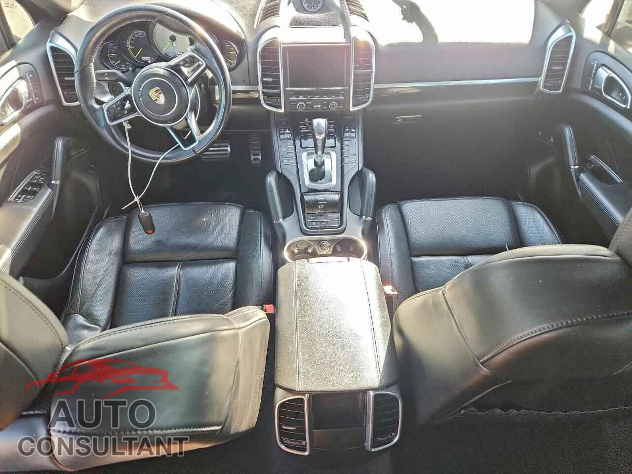 PORSCHE CAYENNE 2016 - WP1AE2A23GLA59472