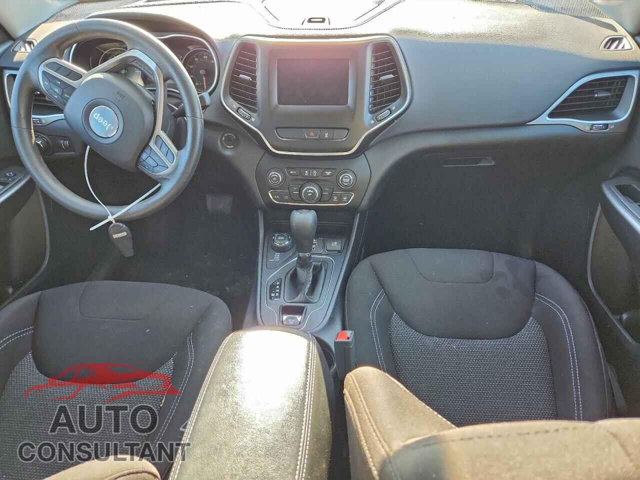 JEEP GRAND CHER 2021 - 1C4PJMCB7MD152937