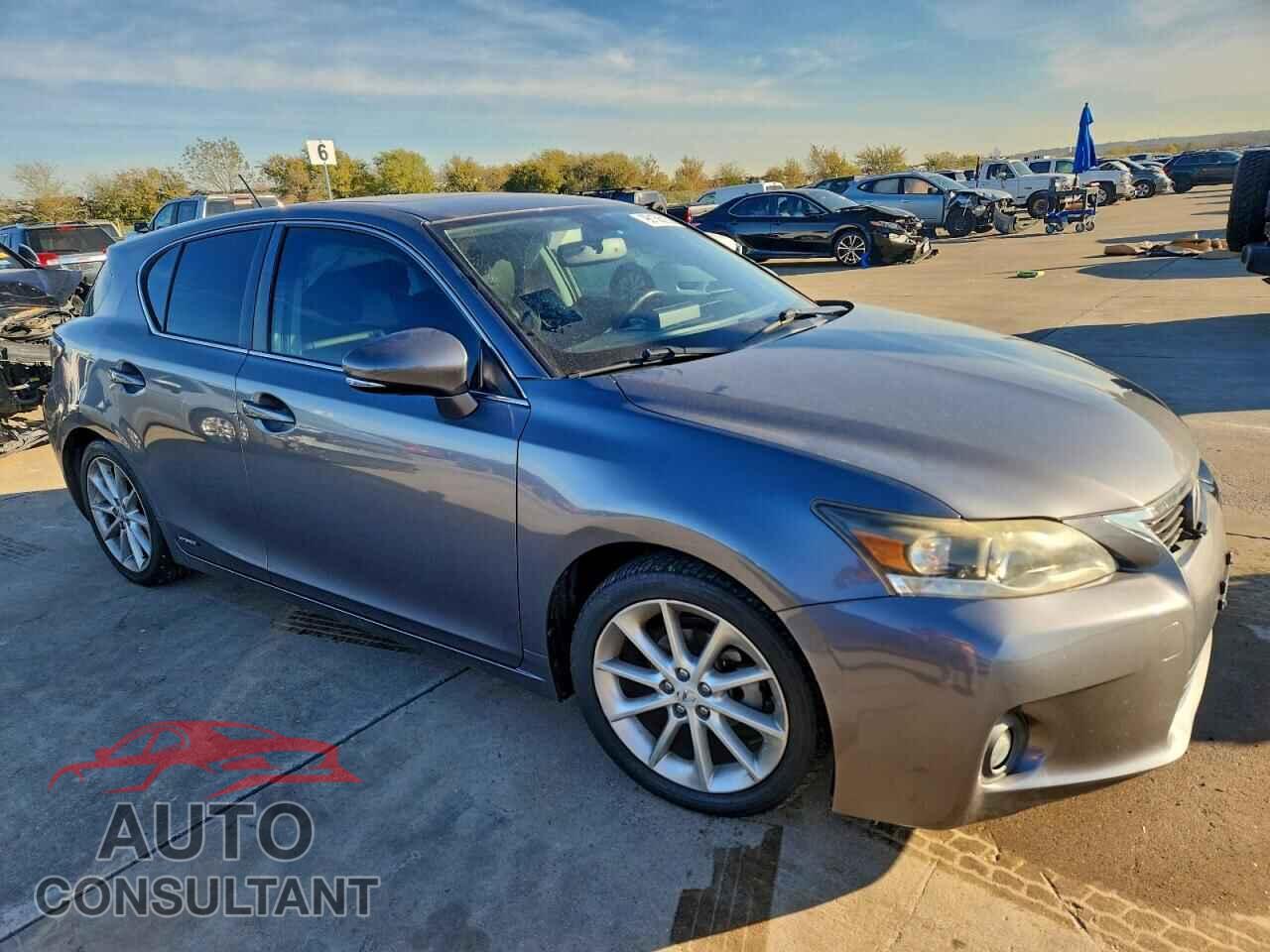 LEXUS CT 200 2013 - JTHKD5BH9D2158648