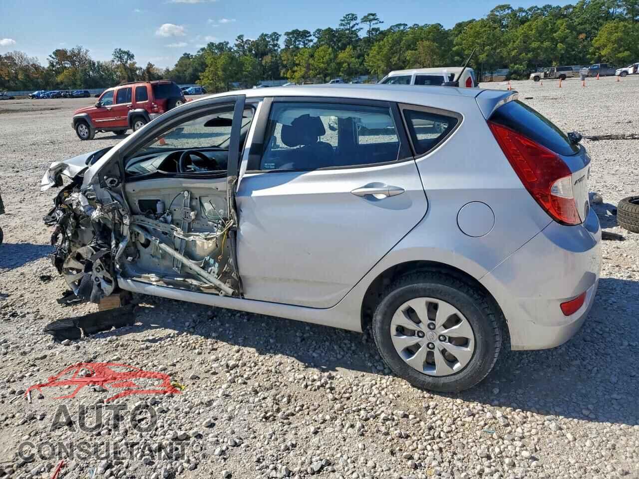 HYUNDAI ACCENT 2015 - KMHCT5AE6FU219523