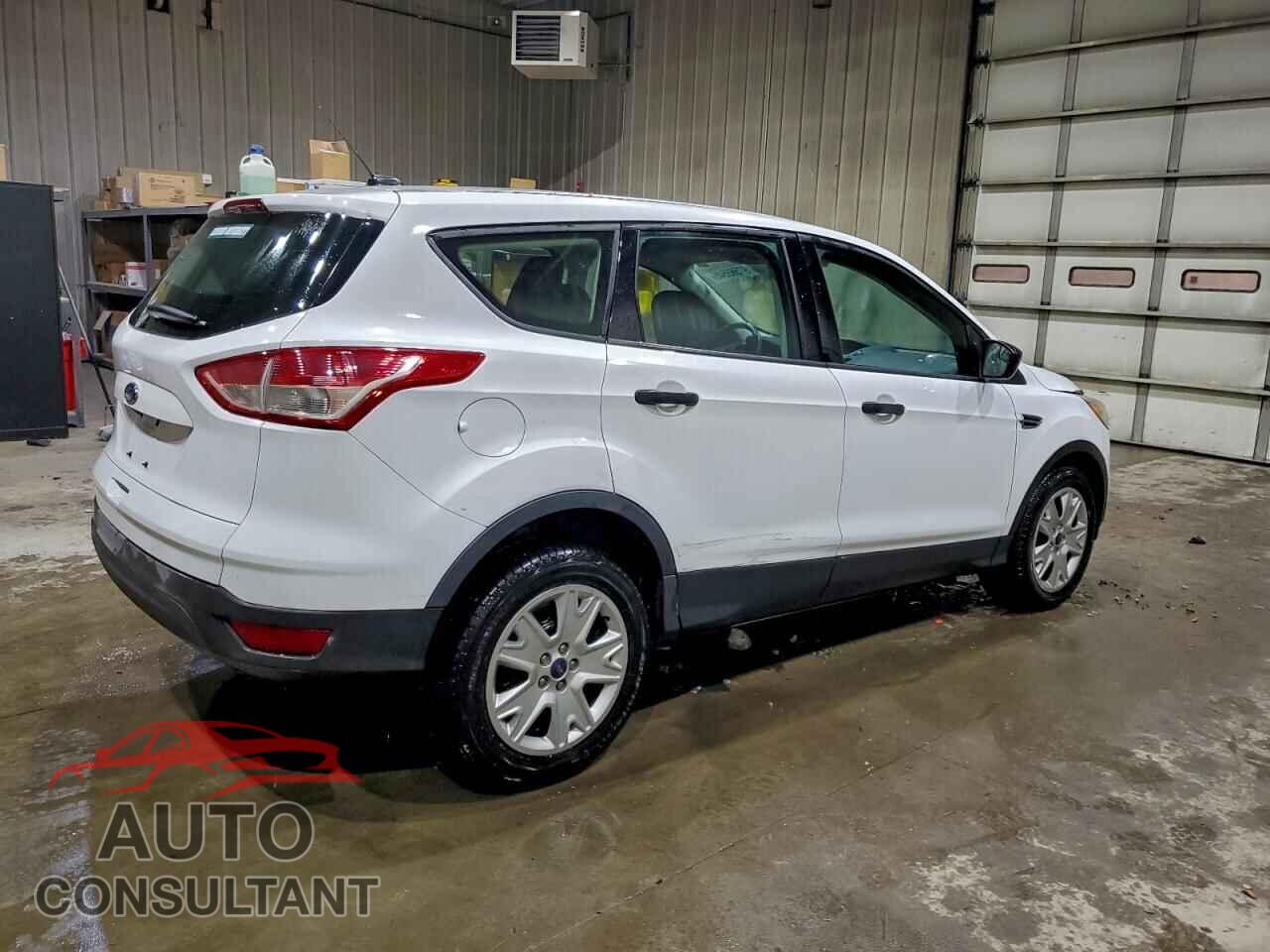 FORD ESCAPE 2014 - 1FMCU0F7XEUB14072
