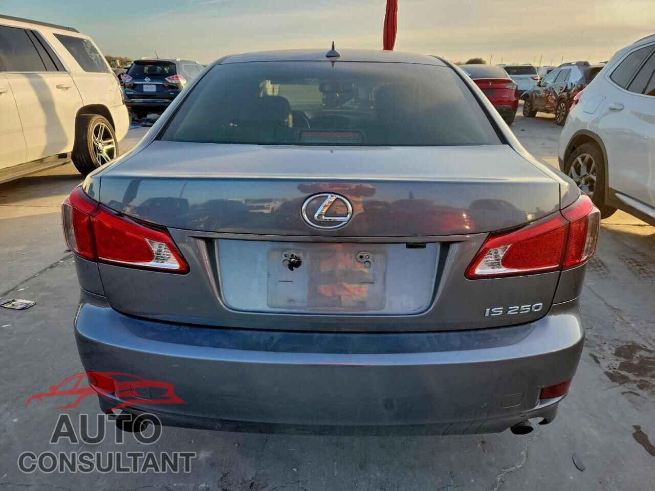 LEXUS IS 2013 - JTHBF5C26D5190444