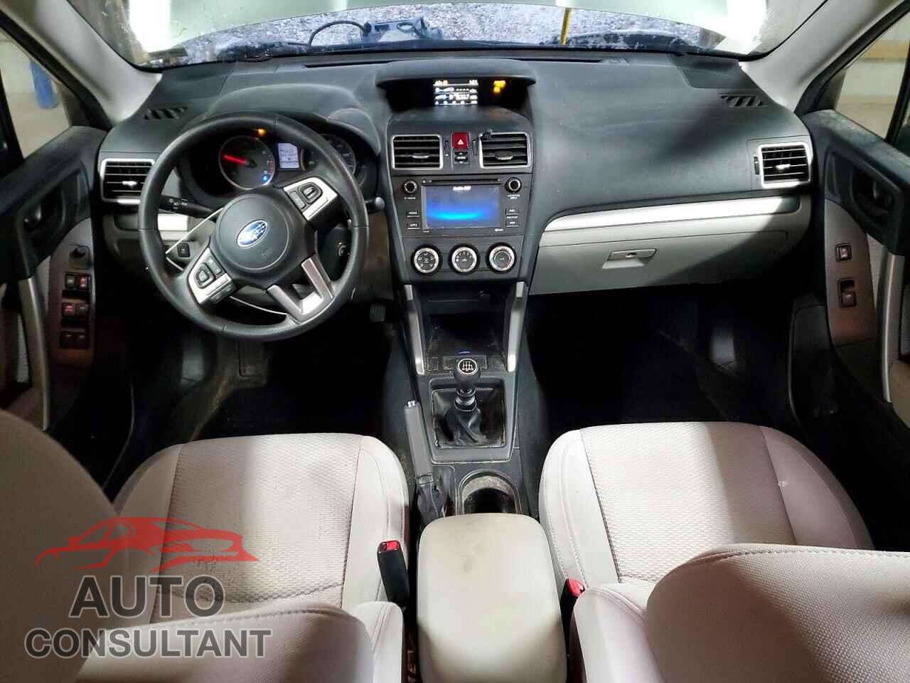 SUBARU FORESTER 2017 - JF2SJAAC3HG501151