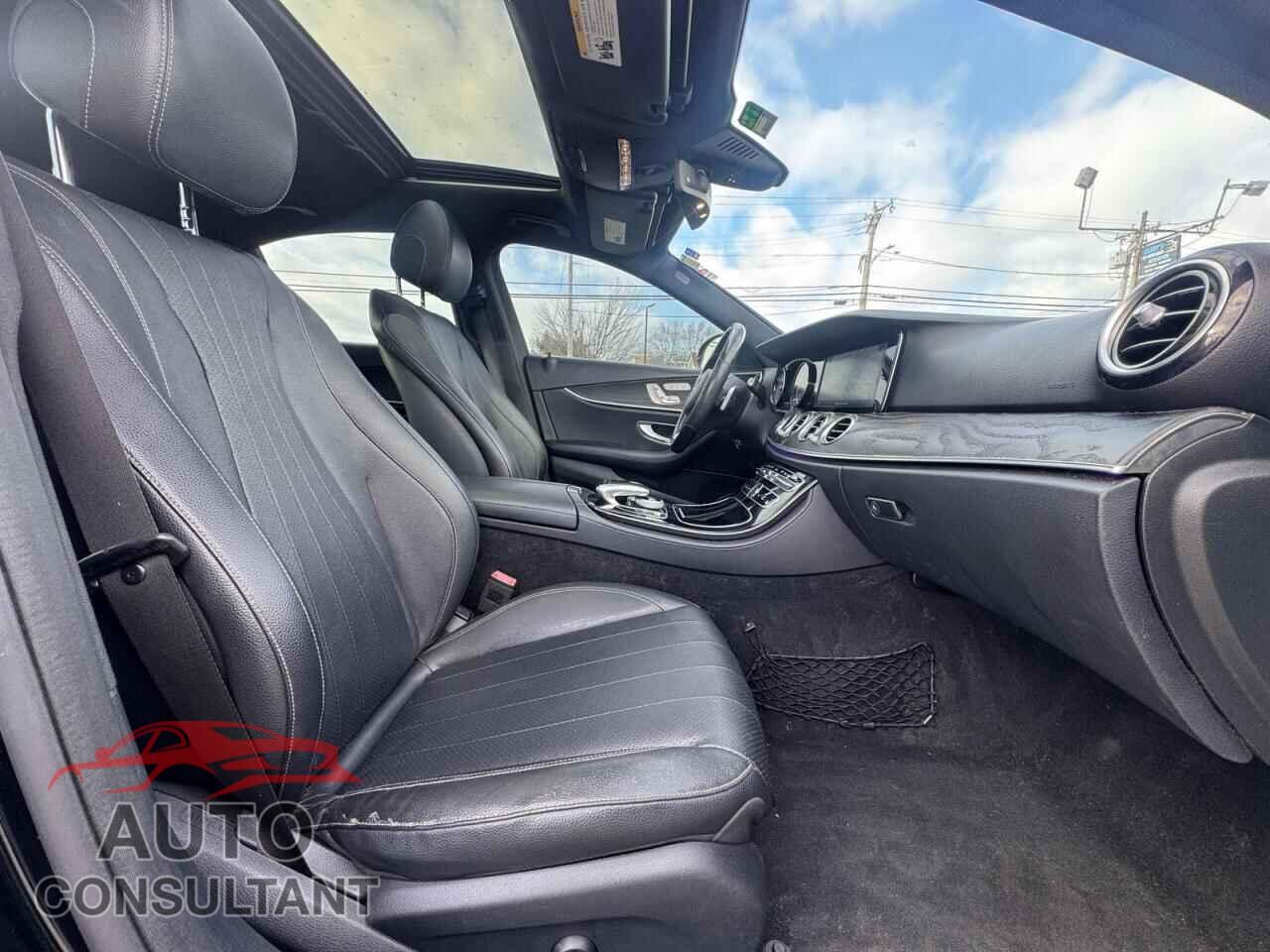 MERCEDES-BENZ E-CLASS 2017 - WDDZF4KB1HA096924