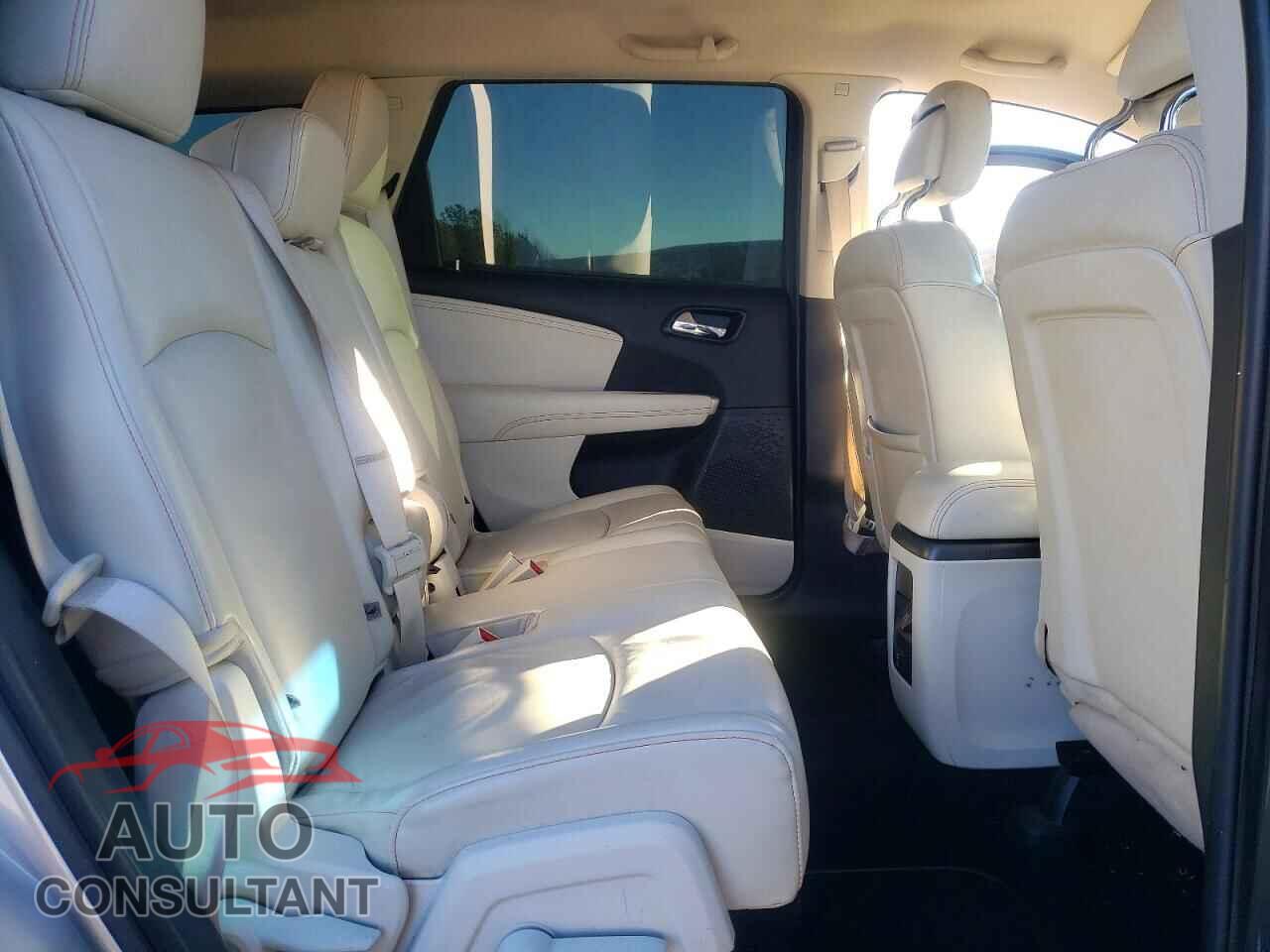 DODGE JOURNEY 2012 - 3C4PDCDG5CT204456