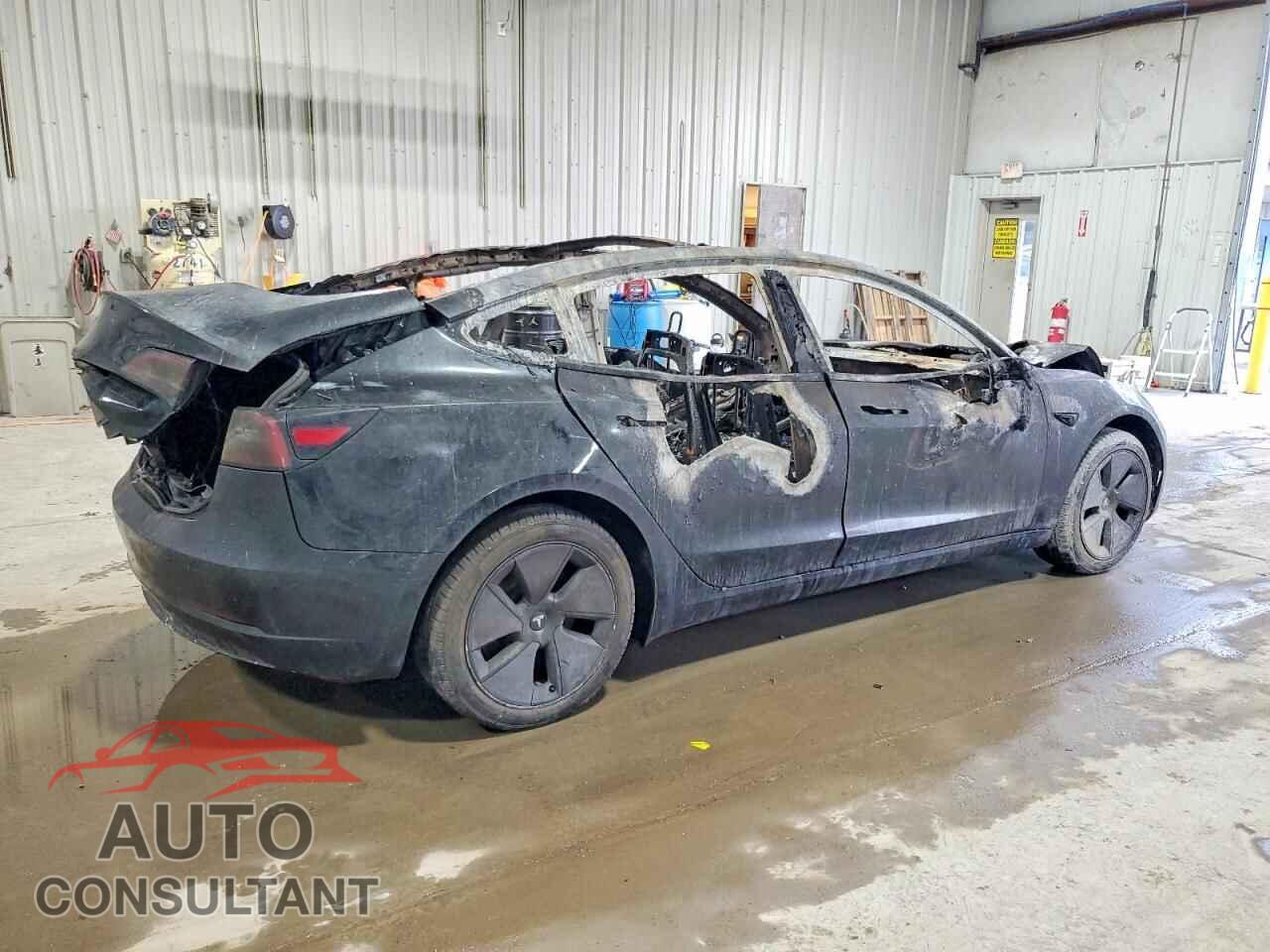 TESLA MODEL 3 2023 - 5YJ3E1EA0PF621742