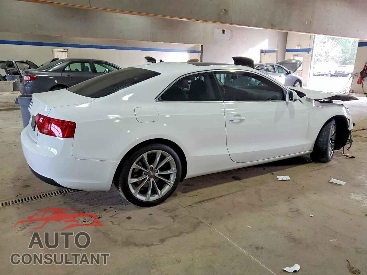 AUDI A5 2014 - WAUCFAFR1EA016052
