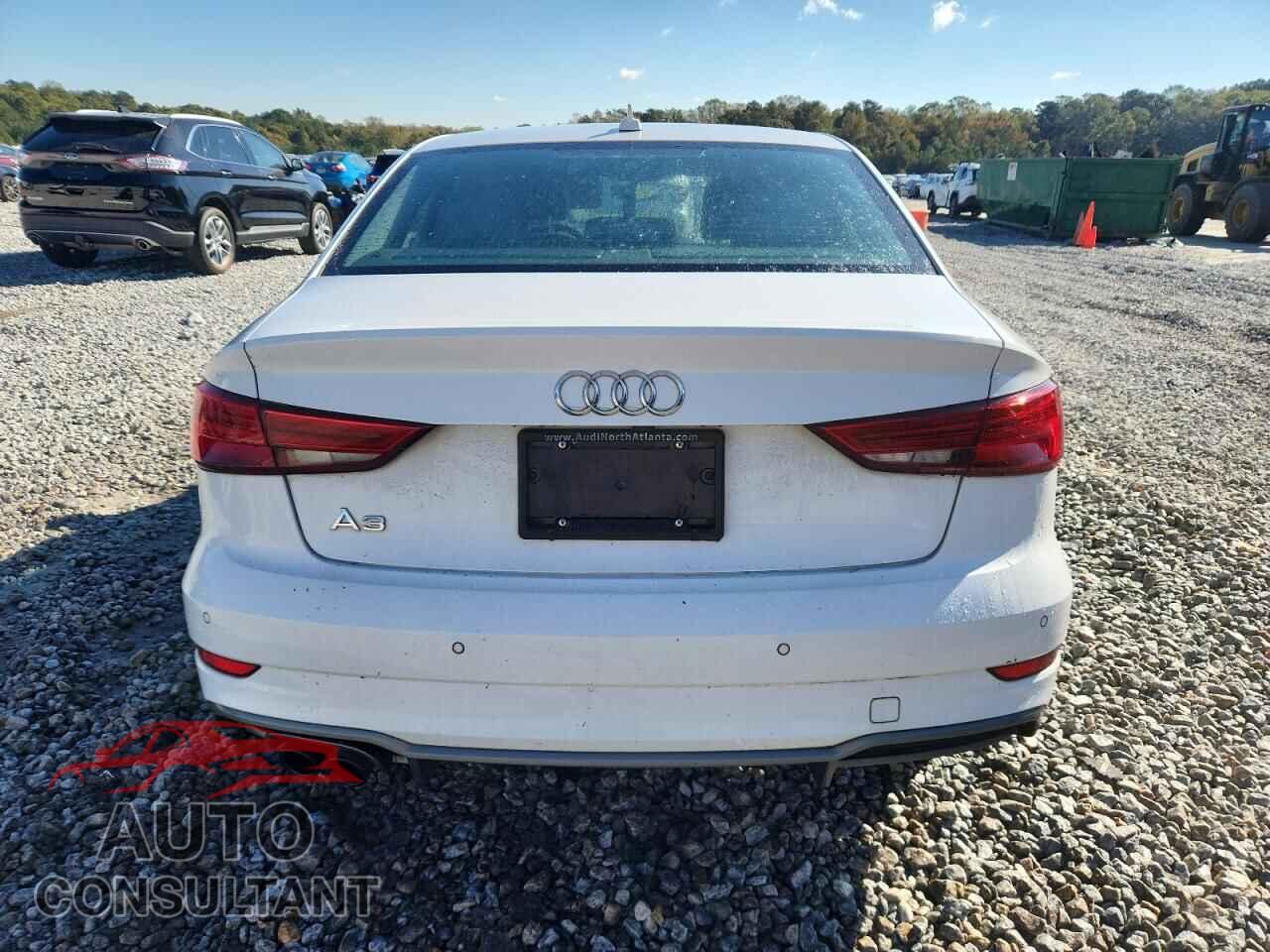 AUDI A3 2017 - WAUGUGFF5H1042285