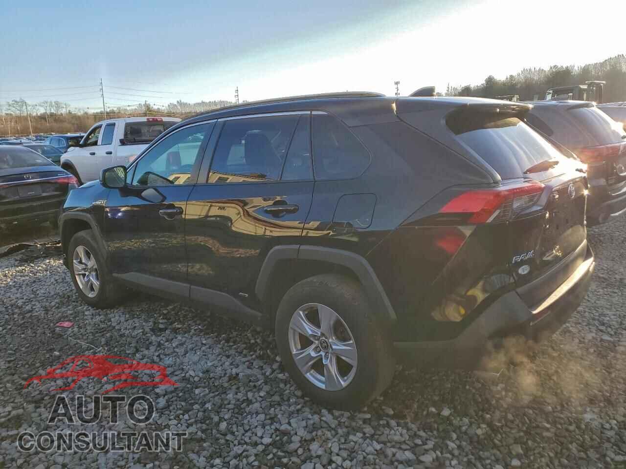 TOYOTA RAV4 2021 - JTML6RFV0MD010318