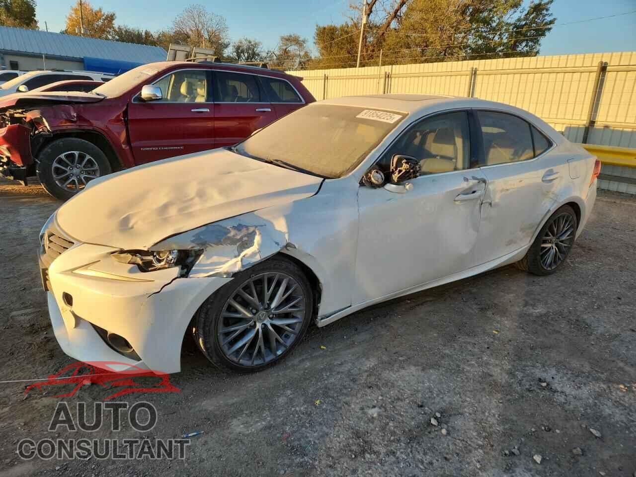 LEXUS IS 2015 - JTHBF1D24F5068837