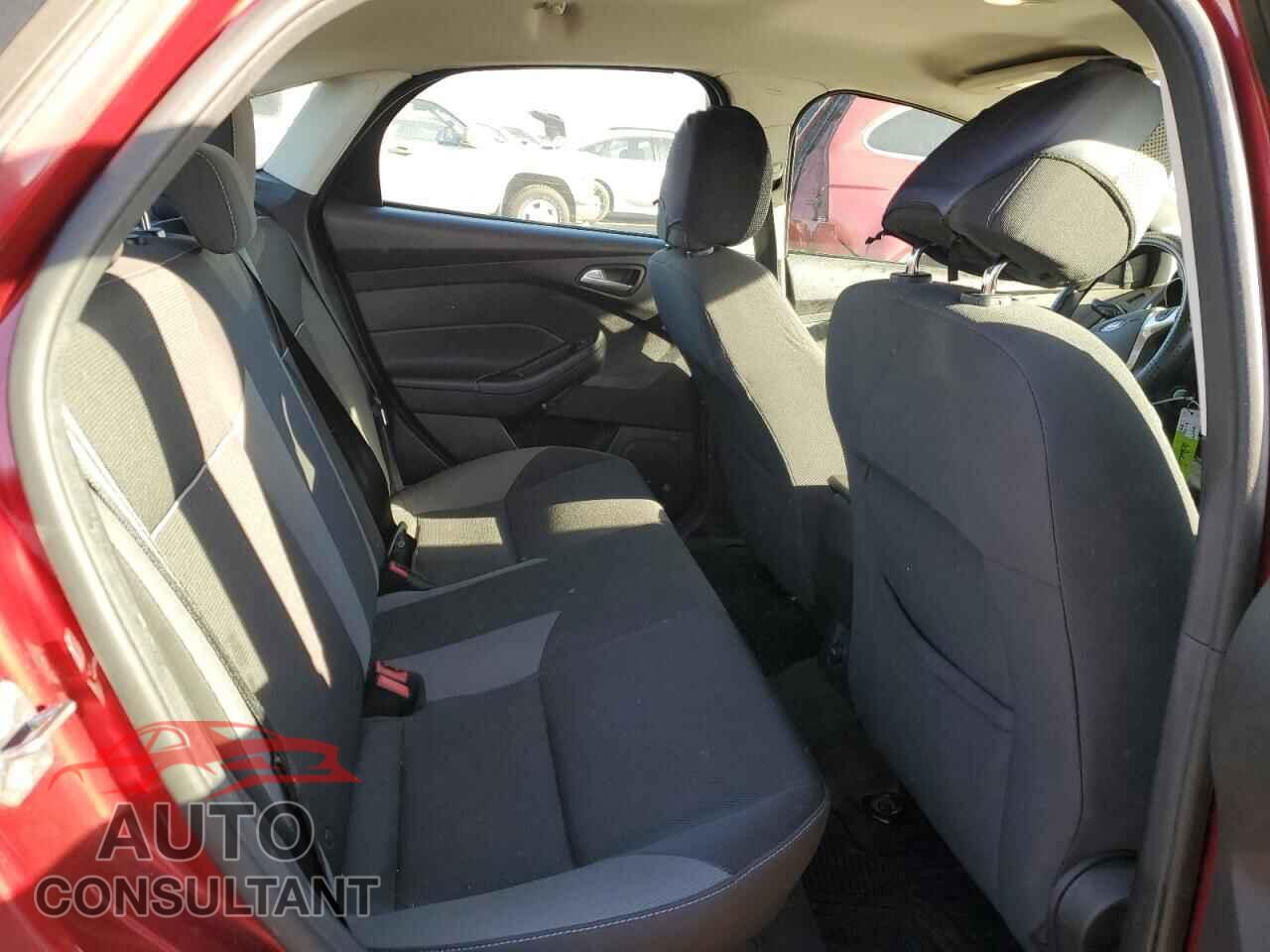 FORD FOCUS 2014 - 1FADP3F27EL234493
