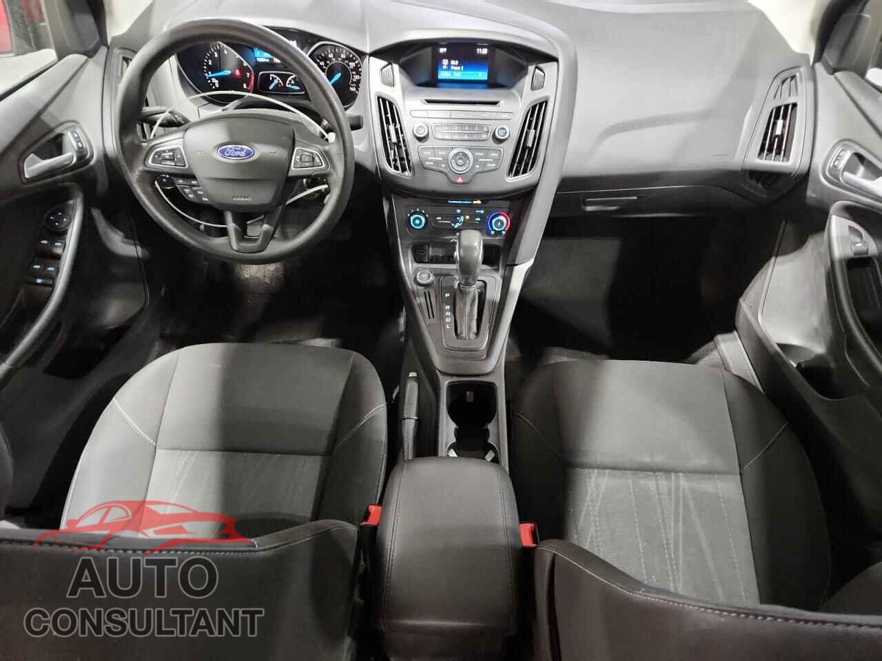 FORD FOCUS 2017 - 1FADP3F29HL295980