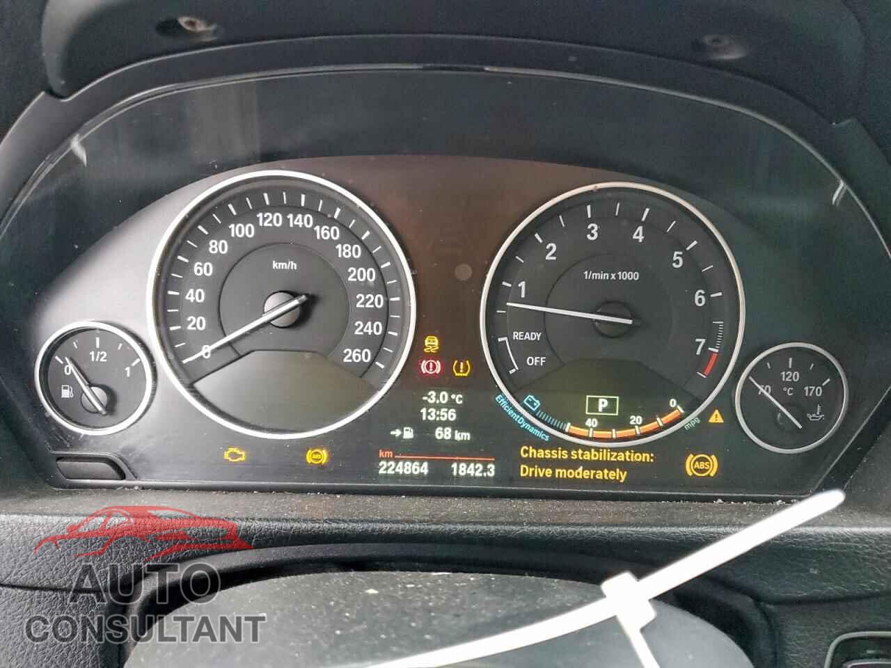 BMW 3 SERIES 2014 - WBA3C3C52EF986274