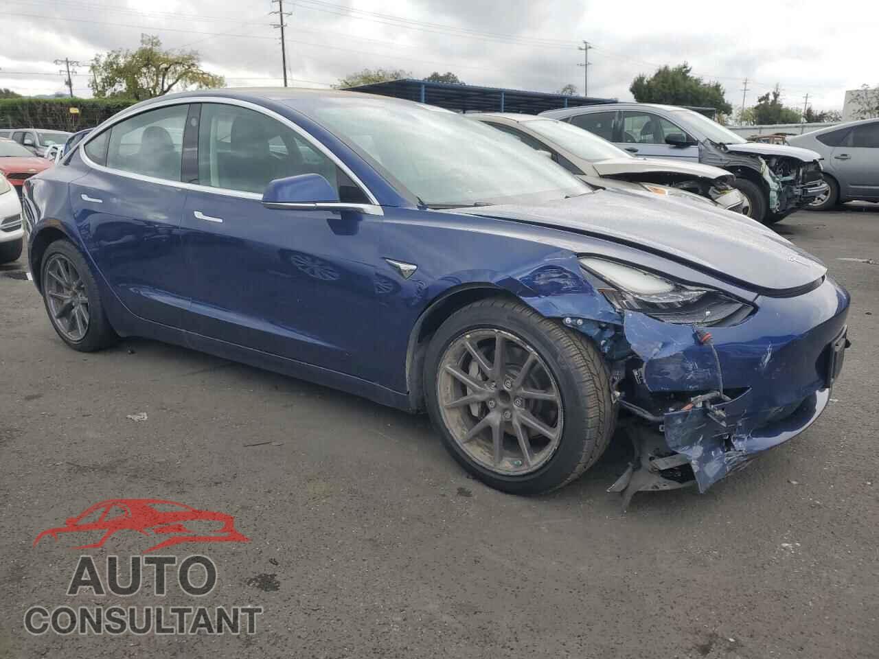 TESLA MODEL 3 2018 - 5YJ3E1EA9JF045009
