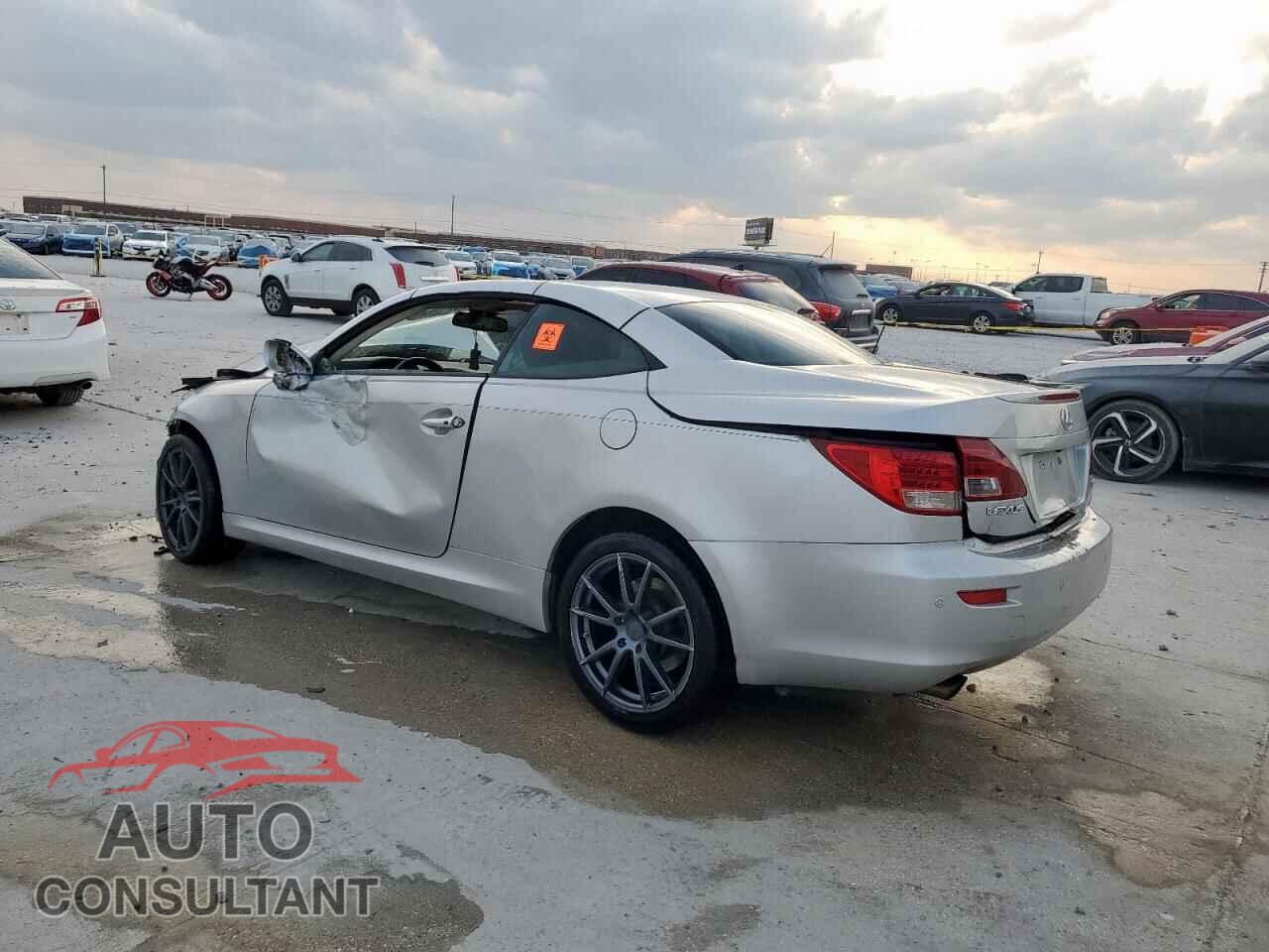 LEXUS IS 2010 - JTHFE2C26A2504240