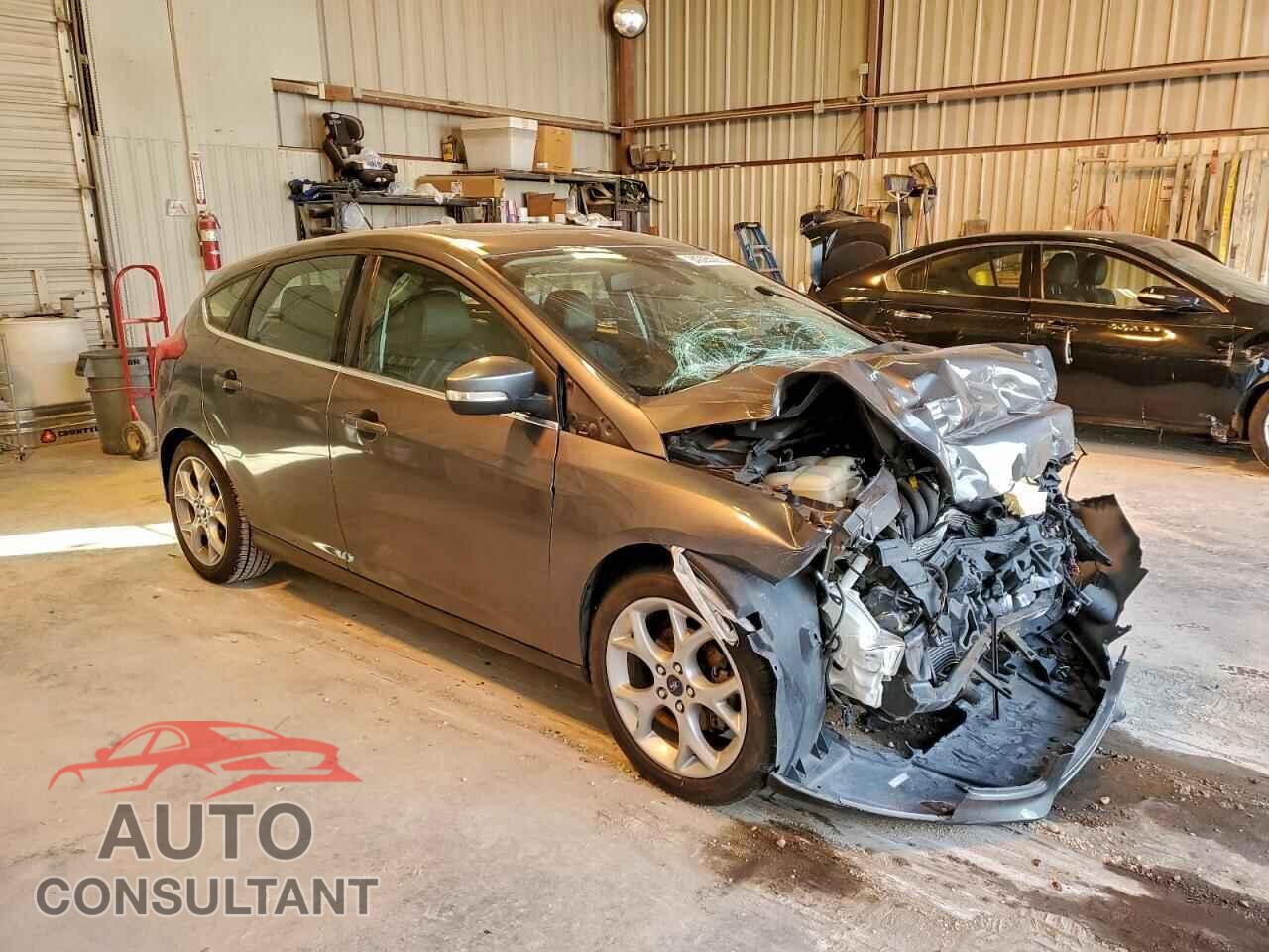FORD FOCUS 2012 - 1FAHP3M29CL434101