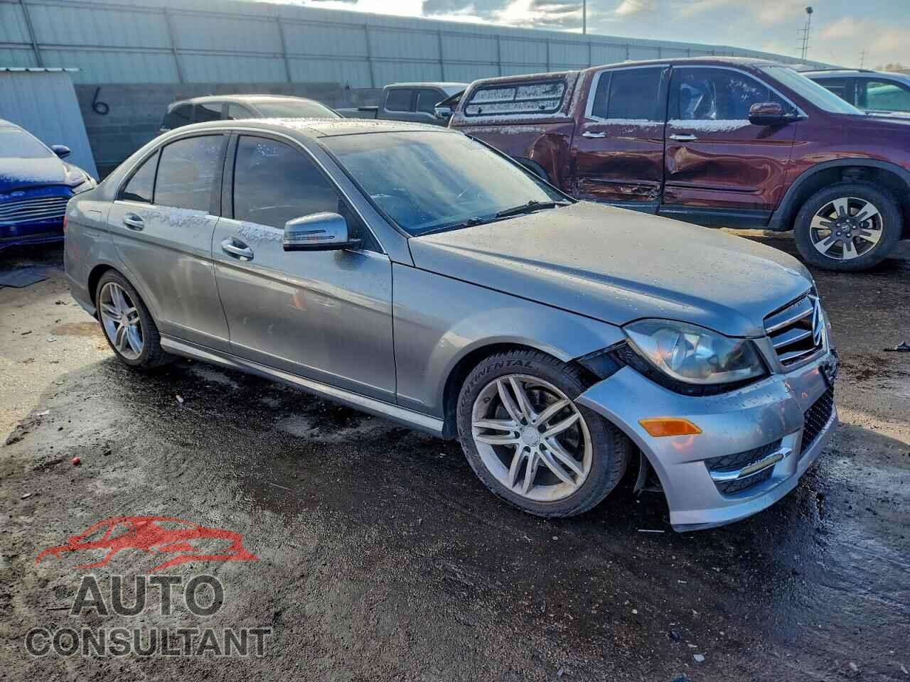 MERCEDES-BENZ C-CLASS 2014 - WDDGF4HB7EA965732