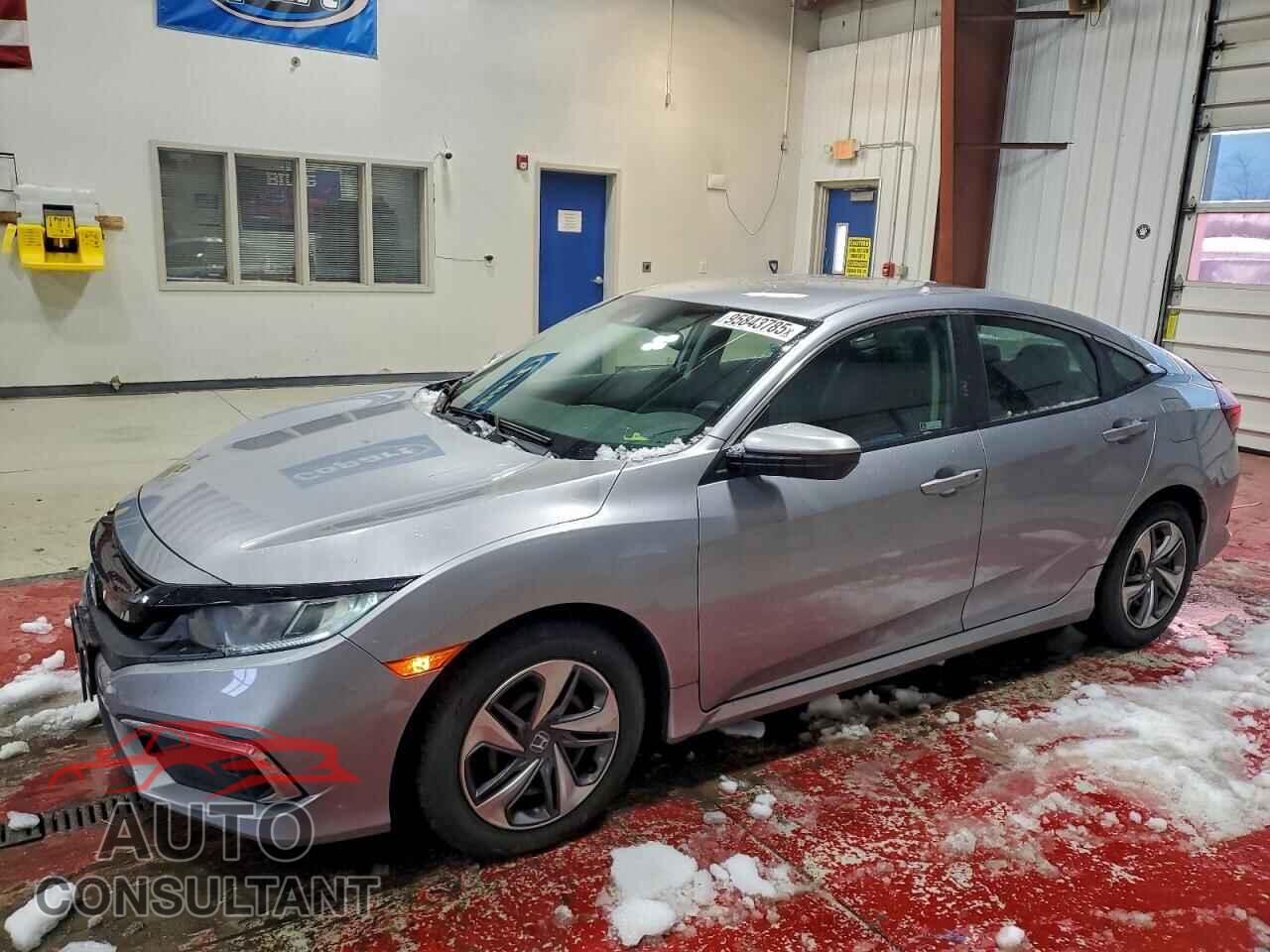 HONDA CIVIC 2019 - 2HGFC2F64KH529119