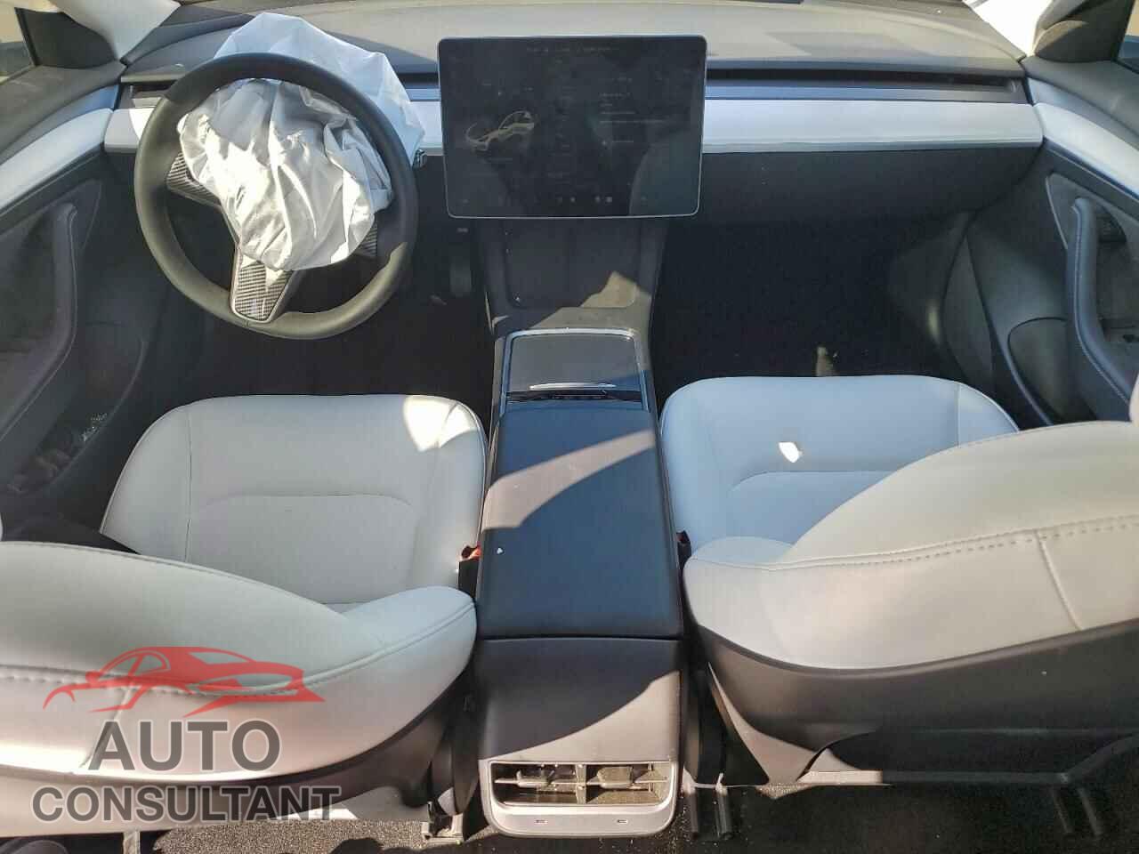 TESLA MODEL 3 2022 - 5YJ3E1EA7NF322875