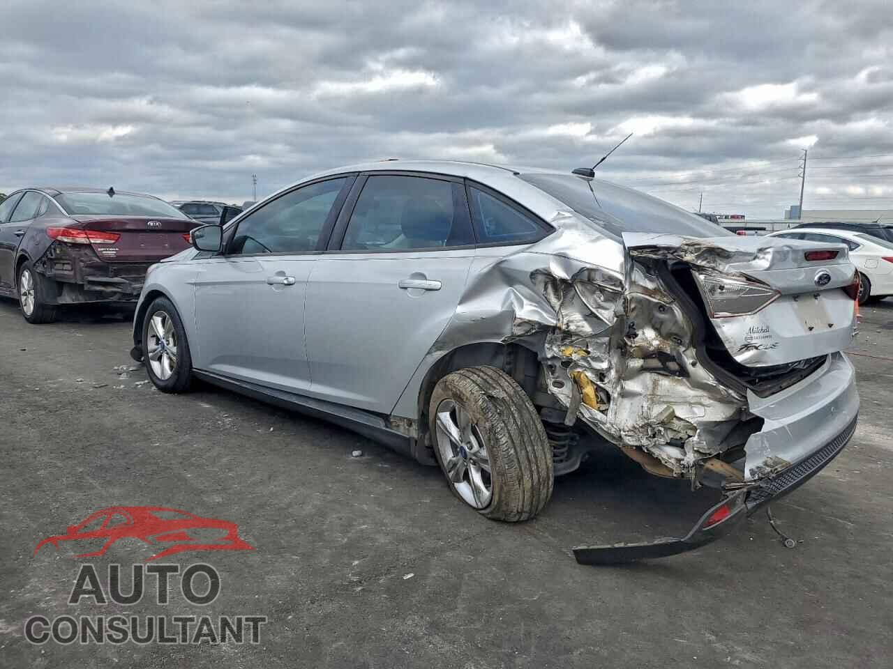 FORD FOCUS 2013 - 1FADP3F26DL104106