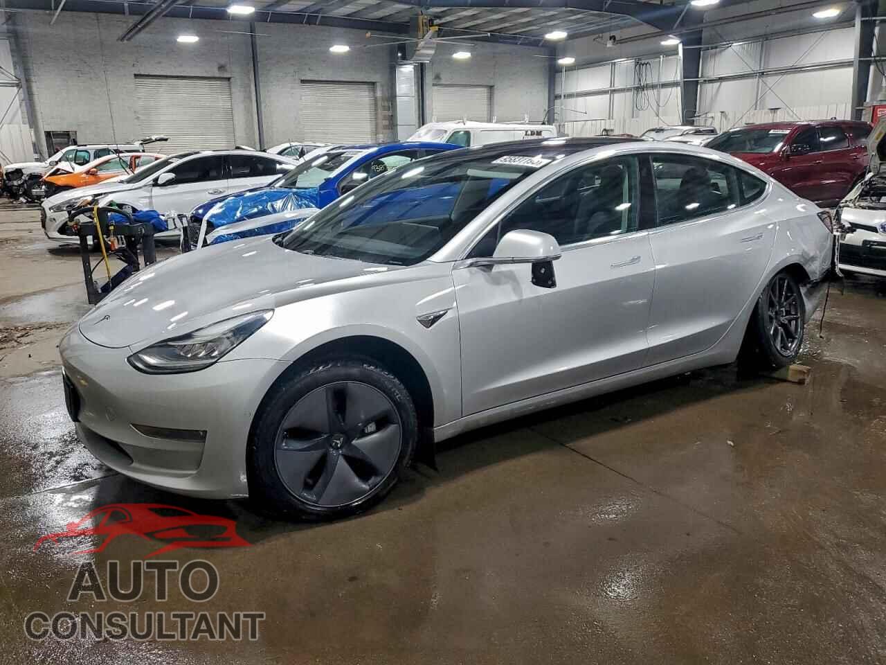 TESLA MODEL 3 2018 - 5YJ3E1EA0JF034769