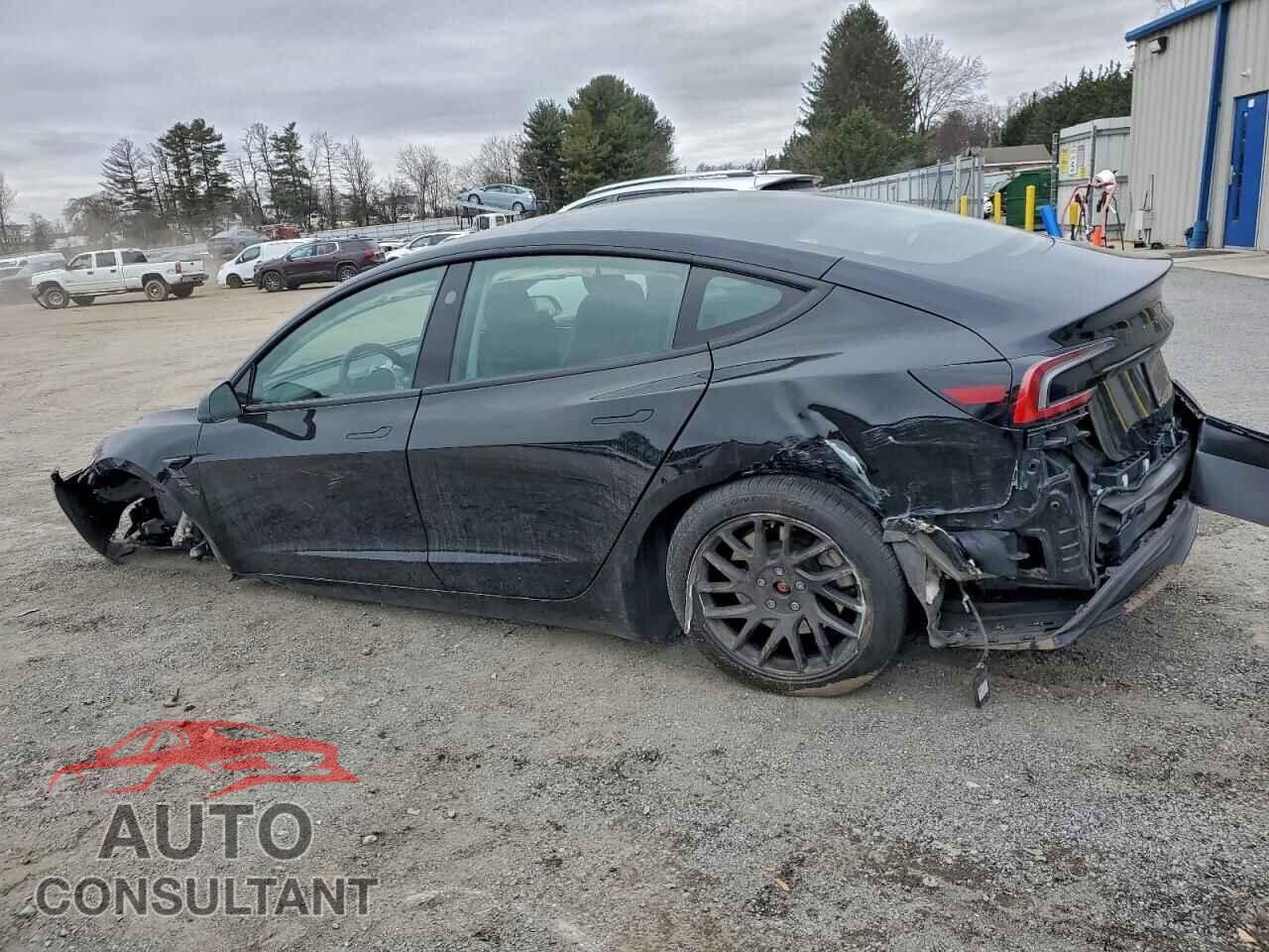 TESLA MODEL 3 2024 - 5YJ3E1EA2RF855707