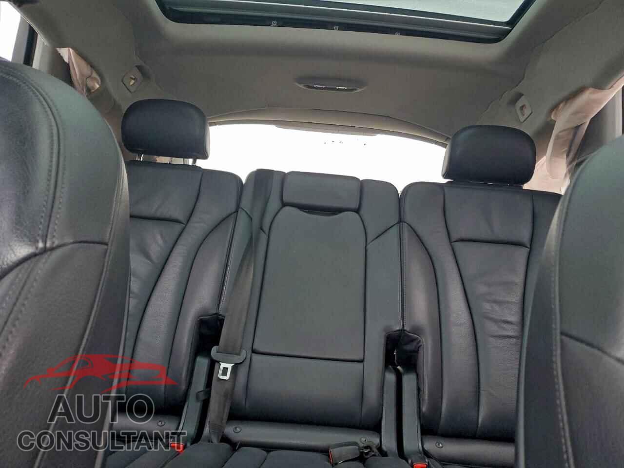 AUDI Q7 2017 - WA1AAAF7XHD003370