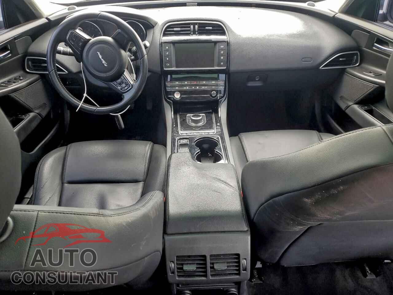 JAGUAR XE 2017 - SAJAR4BG6HA978828
