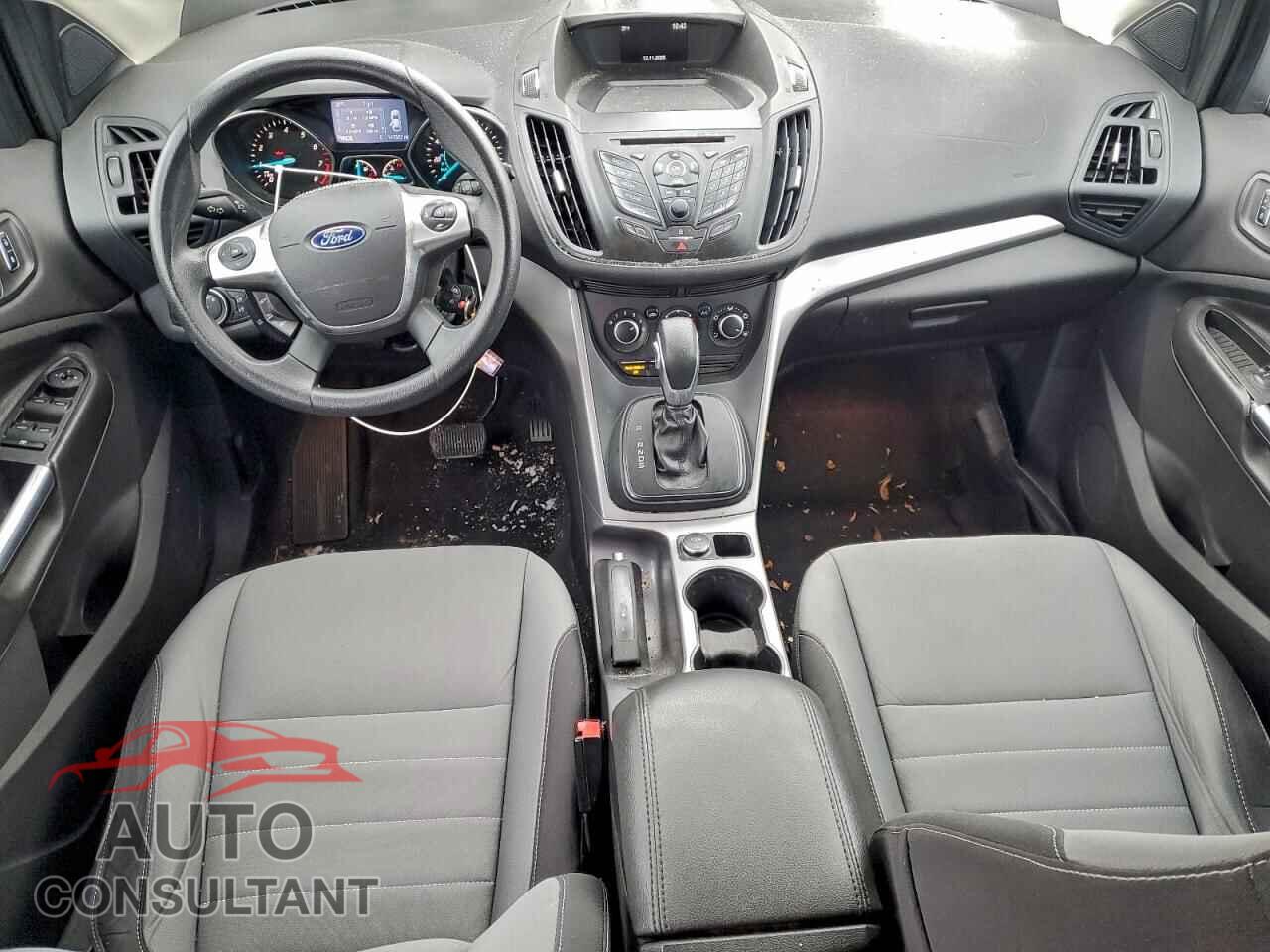 FORD ESCAPE 2015 - 1FMCU0GX9FUC33442