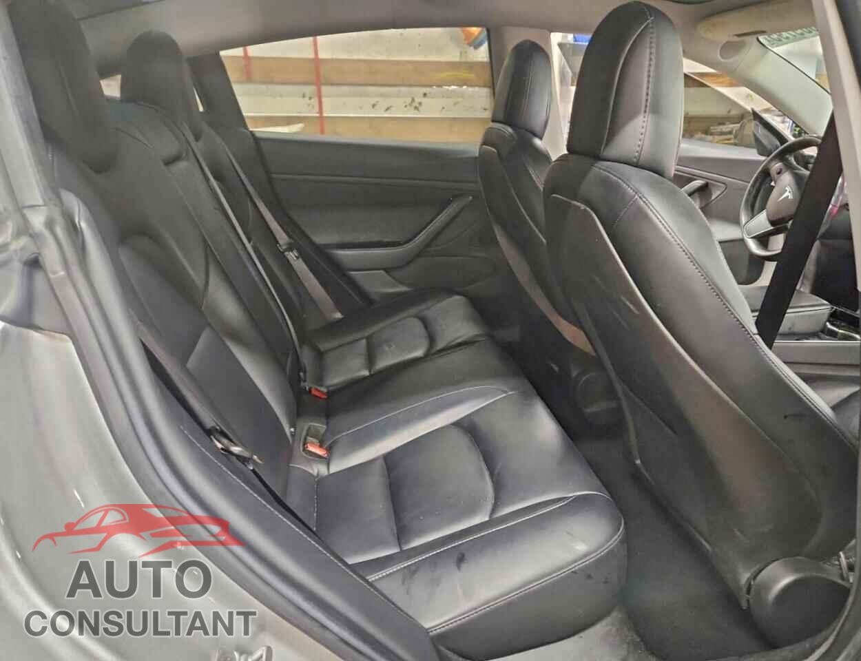 TESLA MODEL 3 2018 - 5YJ3E1EB6JF087663