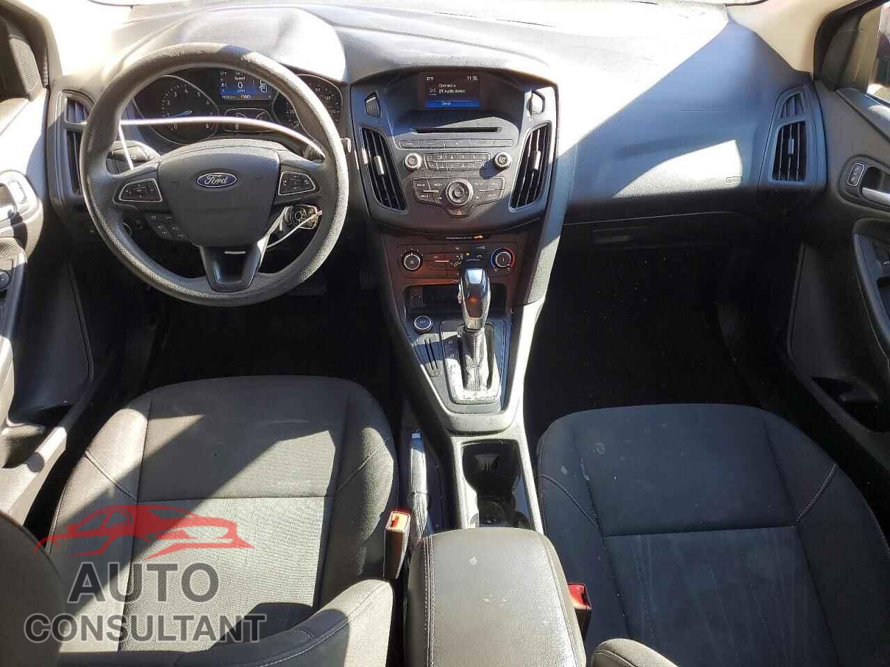 FORD FOCUS 2016 - 1FADP3F21GL263653
