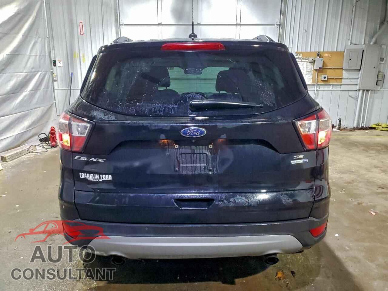 FORD ESCAPE 2017 - 1FMCU9GD6HUE50685