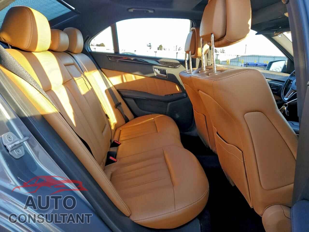 MERCEDES-BENZ E-CLASS 2012 - WDDHF5KB1CA646889