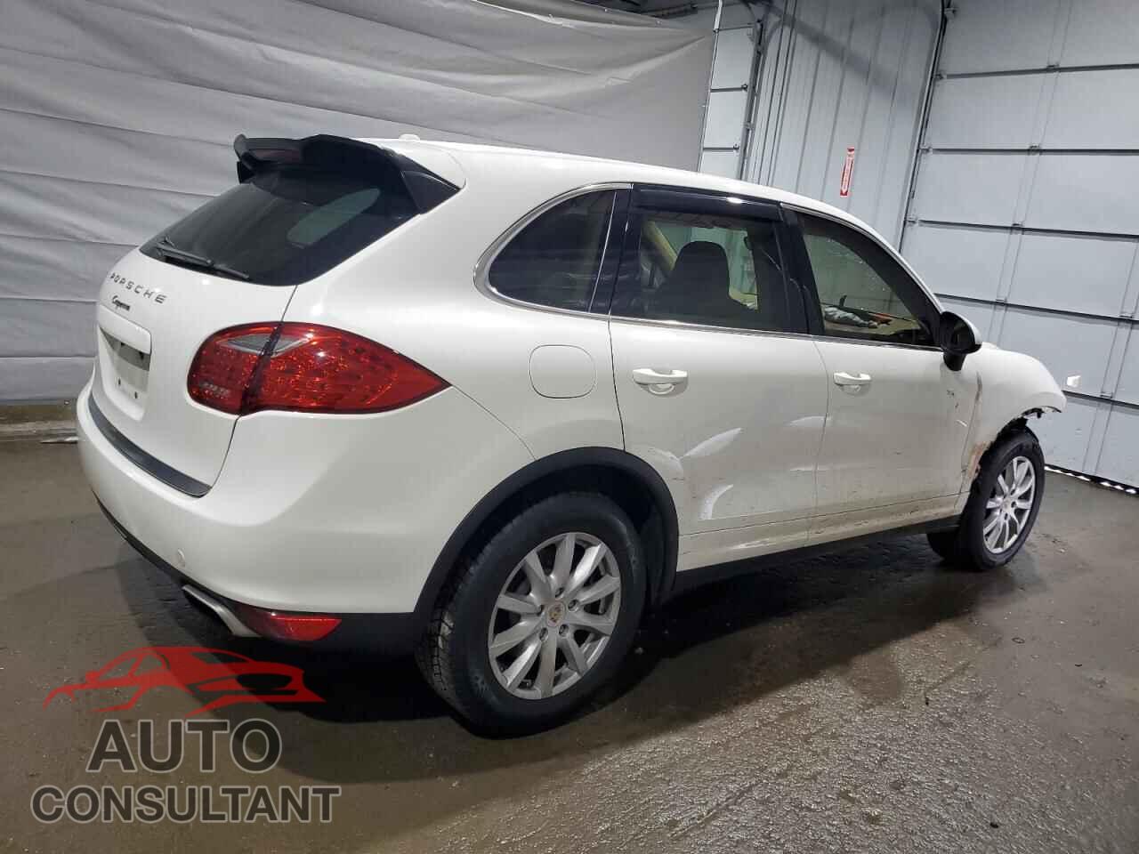PORSCHE CAYENNE 2012 - WP1AA2A27CLA00916