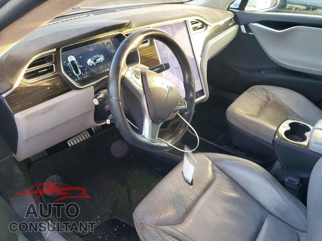 TESLA MODEL S 2015 - 5YJSA1H2XFFP75269