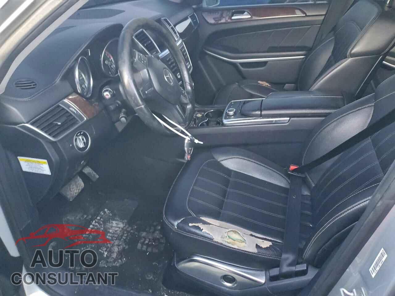 MERCEDES-BENZ GL-CLASS 2013 - 4JGDF7CE7DA159156
