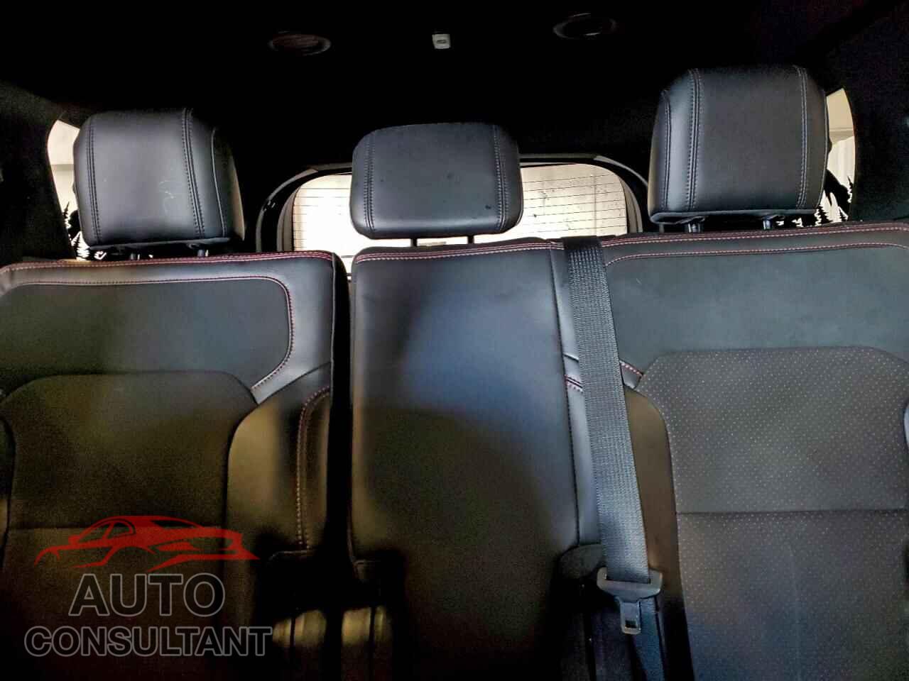 FORD EXPLORER 2018 - 1FM5K8D87JGB80645