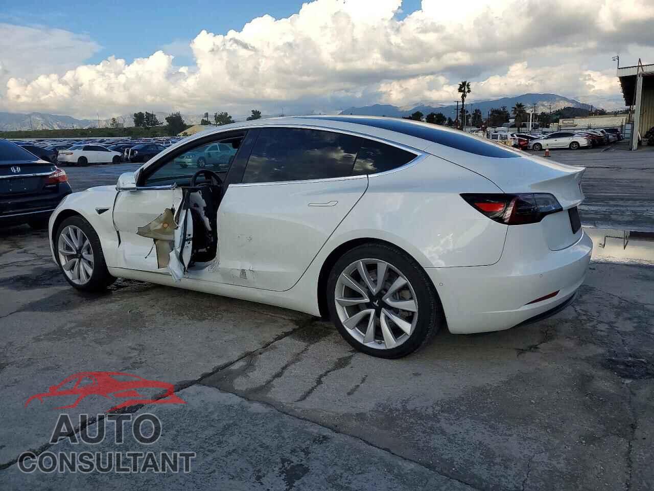 TESLA MODEL 3 2020 - 5YJ3E1EA8LF661920