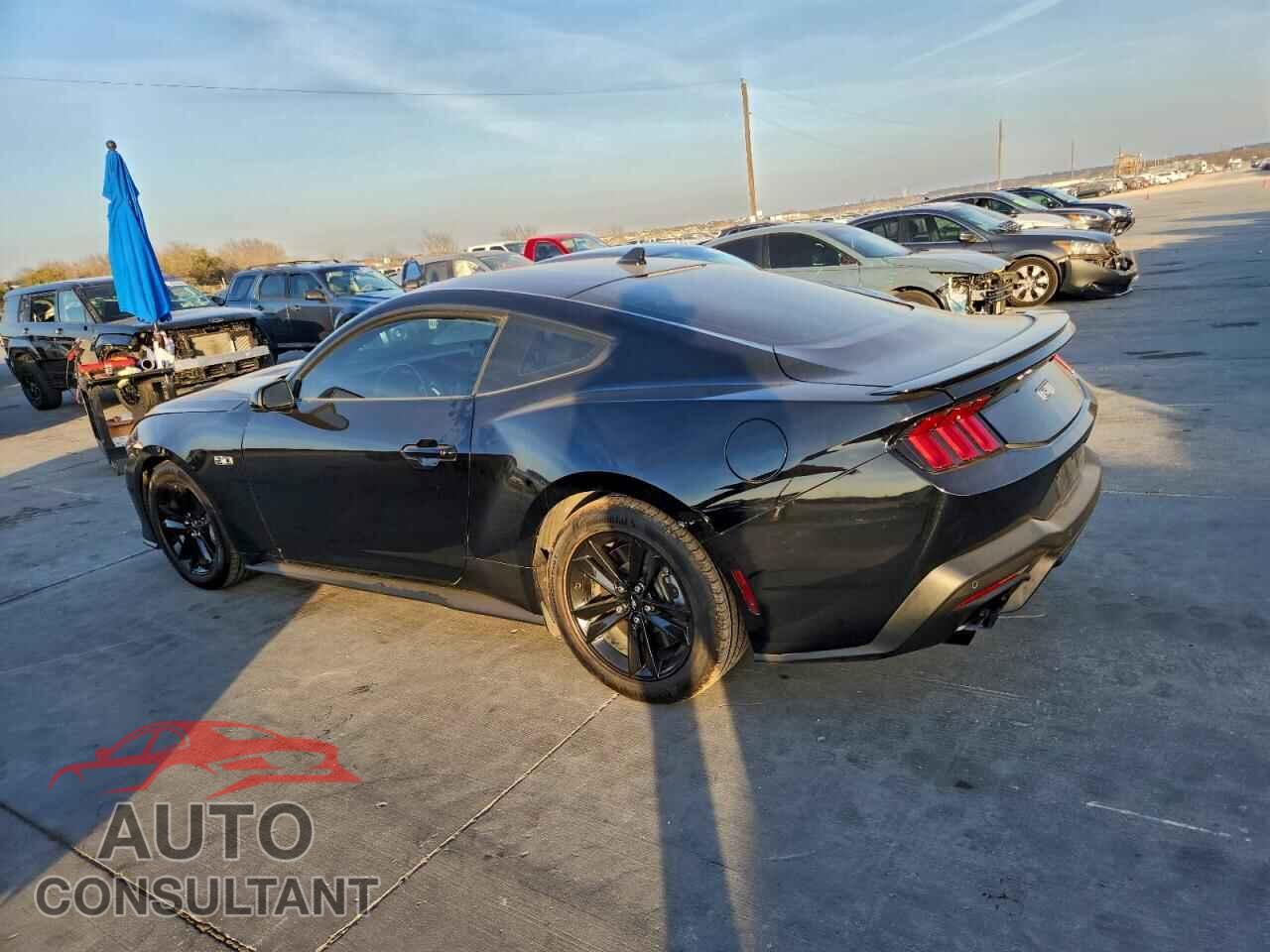 FORD MUSTANG 2024 - 1FA6P8CF5R5412747