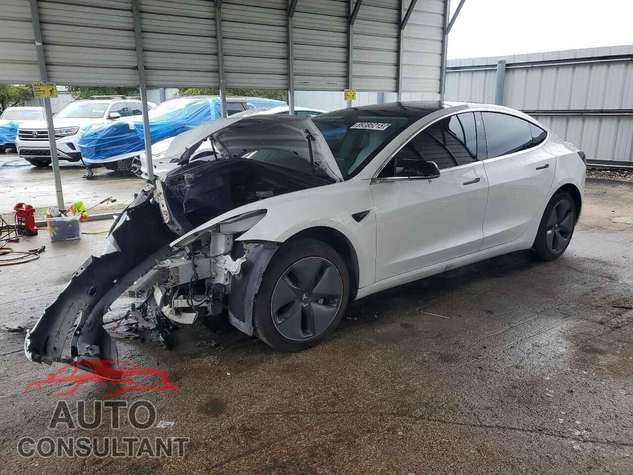 TESLA MODEL 3 2019 - 5YJ3E1EA3KF417722