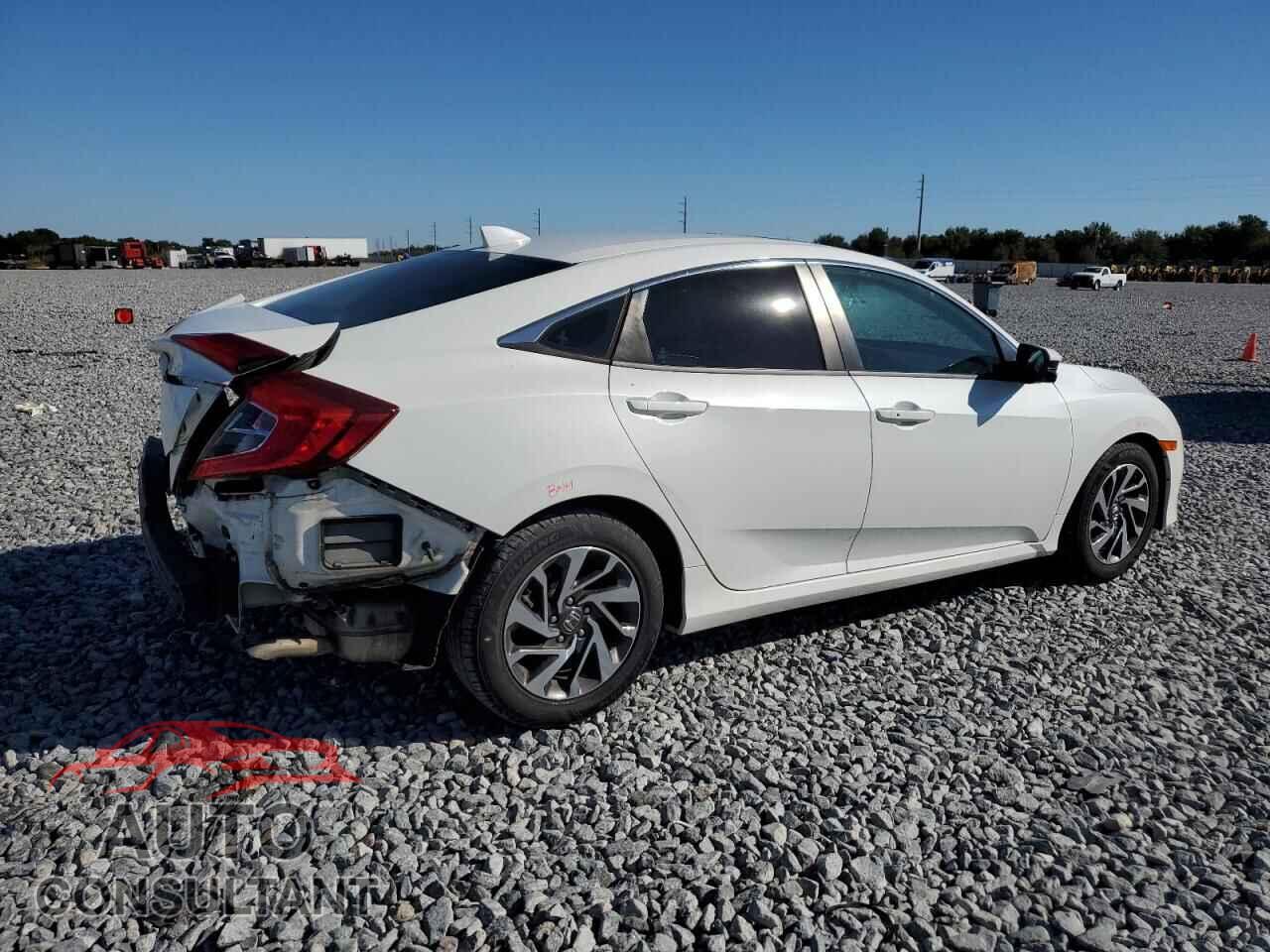 HONDA CIVIC 2017 - 2HGFC2F76HH540043