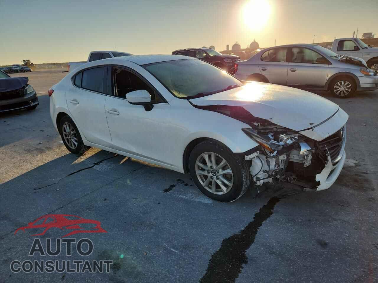 MAZDA 3 2017 - 3MZBN1U79HM103351
