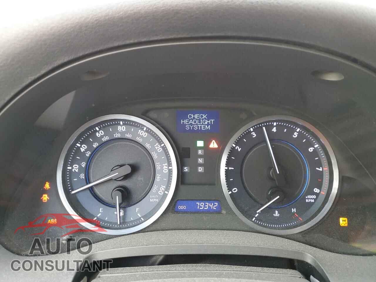 LEXUS IS 2011 - JTHBF5C21B5155033