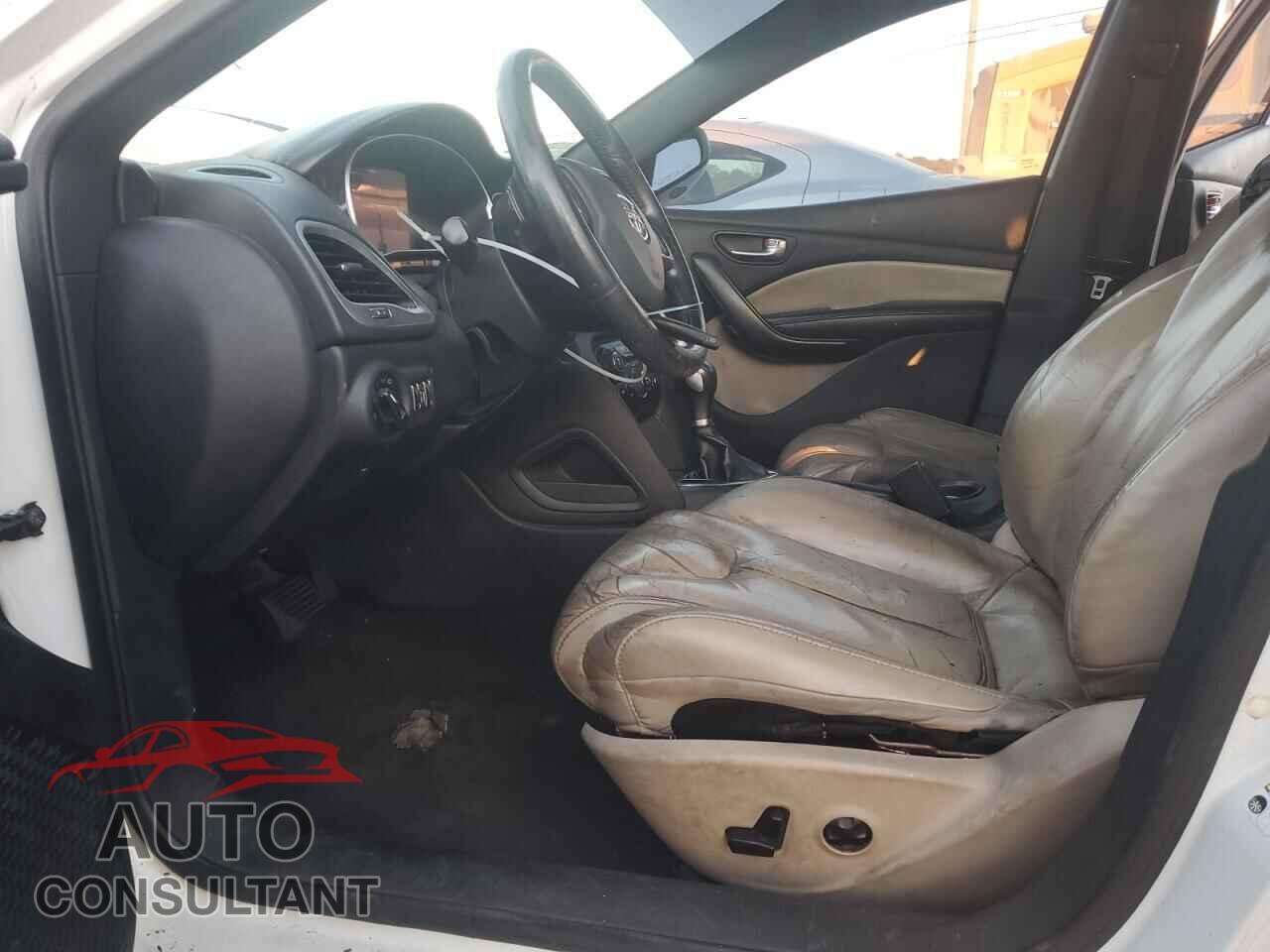 DODGE DART 2013 - 1C3CDFCA2DD226357