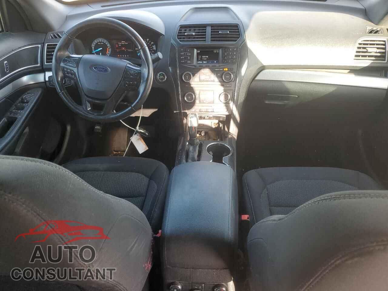 FORD EXPLORER 2017 - 1FM5K8D88HGD43698